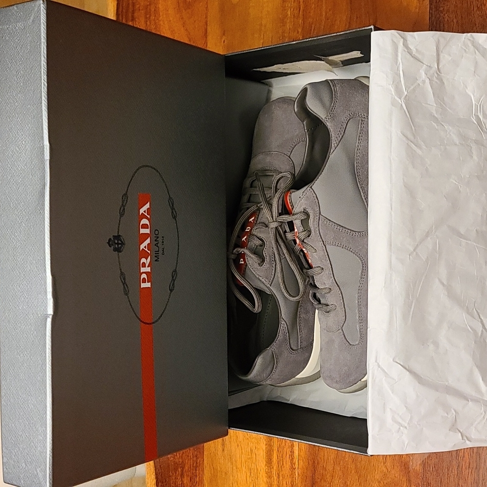 Prada Men's Sneaker, grey, size 7